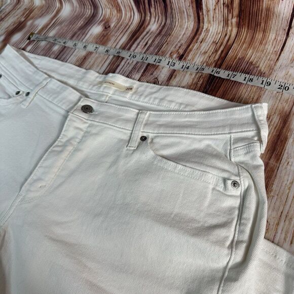 Levi's BOYFRIEND Womens Size 20W White Mid Rise Crop Jeans Denim Pants 39x27.5 - Picture 5 of 14